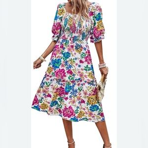 NWT Fashion women’s floral dress puffed sleeves size M